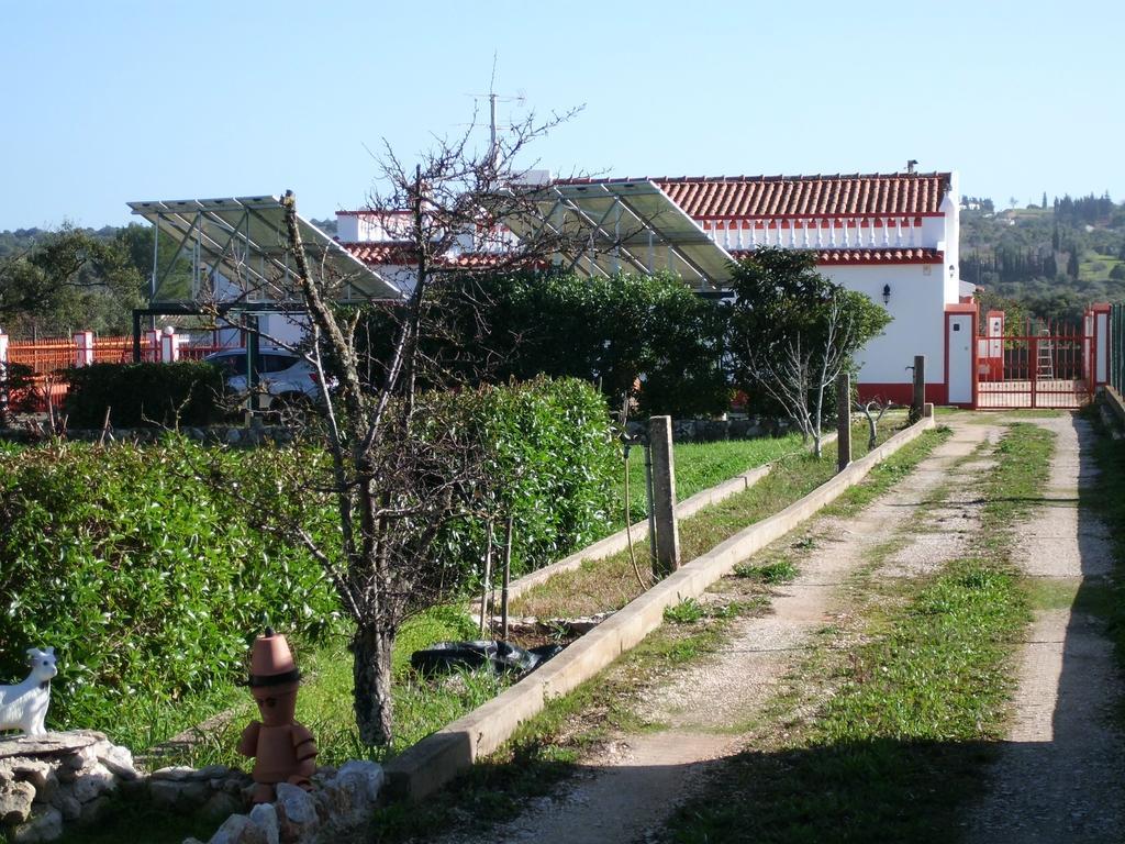 Moradia Perto Dos Palmares Villa Lagos Luaran gambar